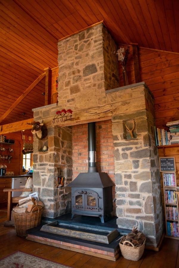 George Cabin - Log Cabin In Wales With Hot Tub Ньютаун Экстерьер фото